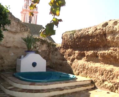 ДОМА-ПЕЩЕРЫ